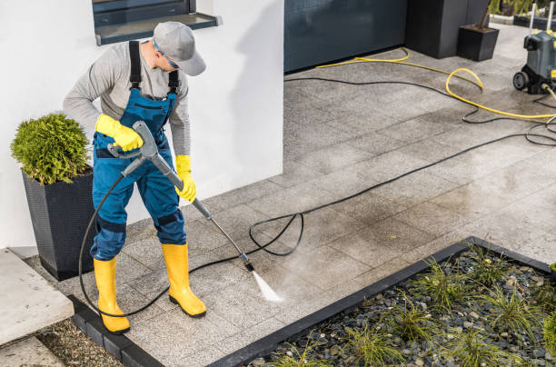 Professional  Pressure Washing in Saco, ME